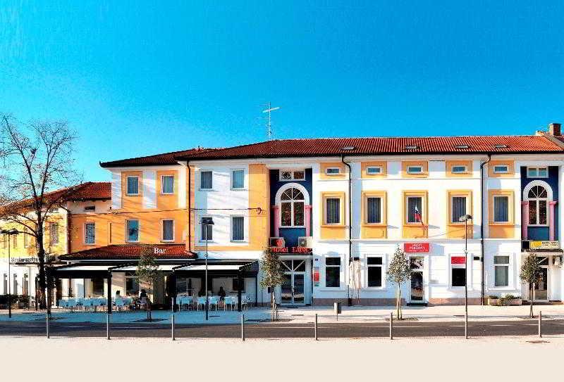 Lipa, Hotel & Bistro Nova Gorica Exterior foto