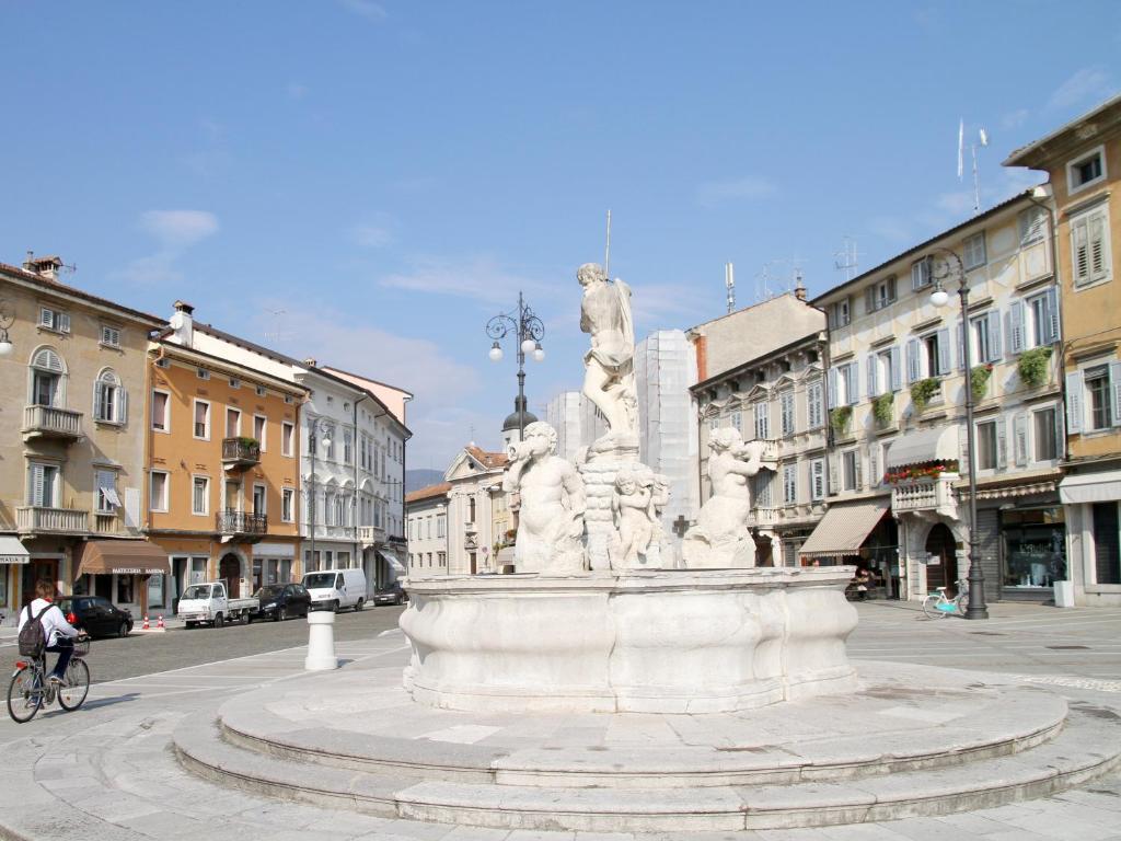 Lipa, Hotel & Bistro Nova Gorica Exterior foto